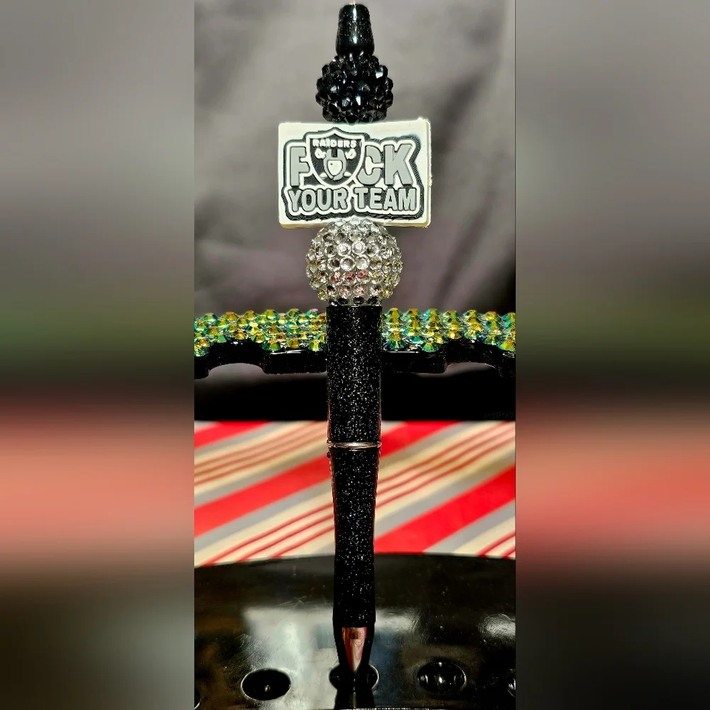 NFL Las NFL Vegas Raiders Sparkly/Blingy Custom Created Super Fan Beaded Pen